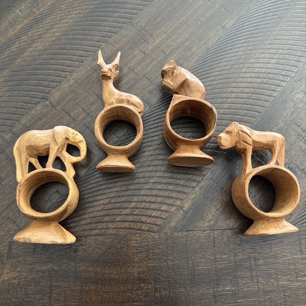 Lot 4 Hand Carved Wood African‎ Safari Jungle Animals Napkin Rings Footed